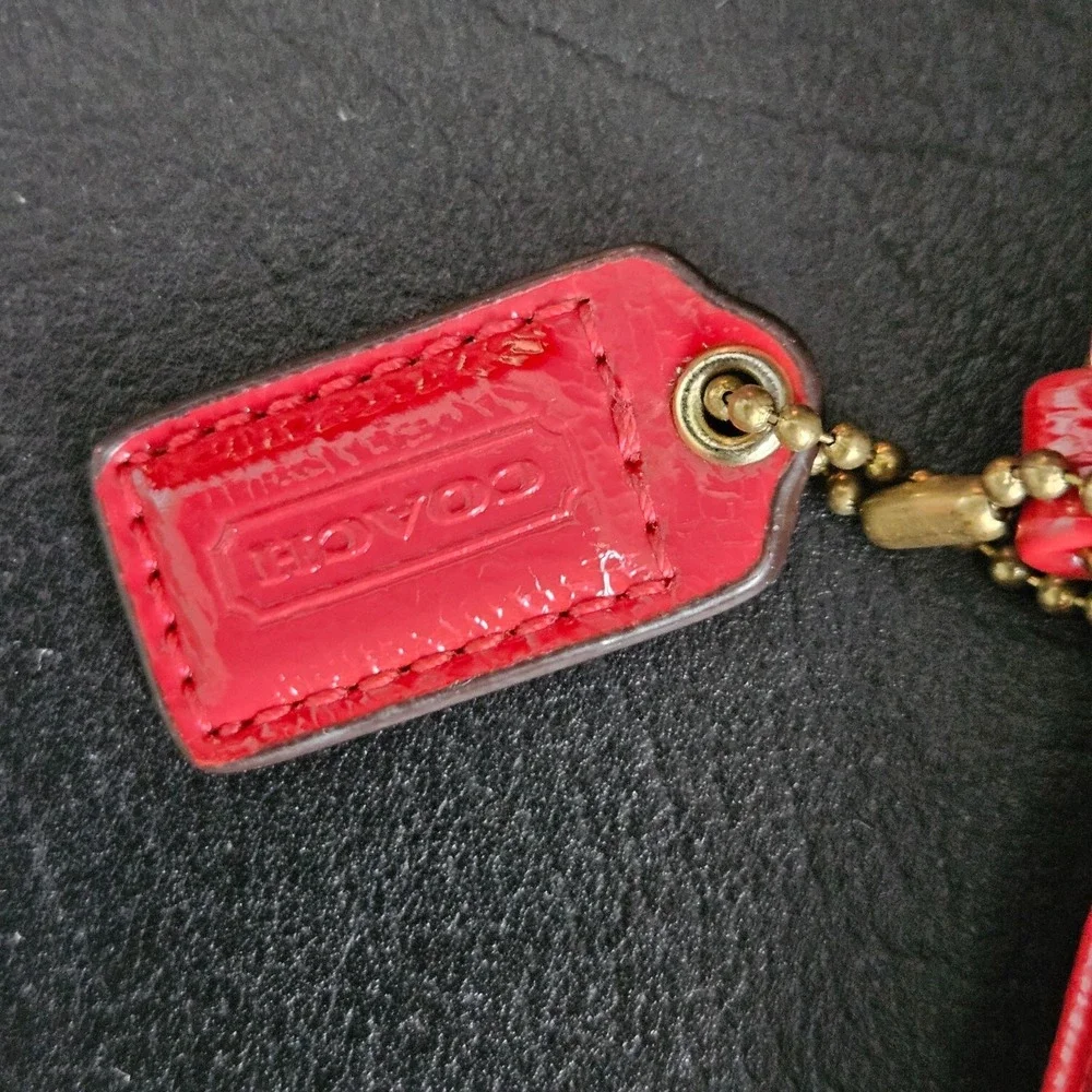 Coach Small Peyton Khaki Pomegranate Wristlet‎ F50142